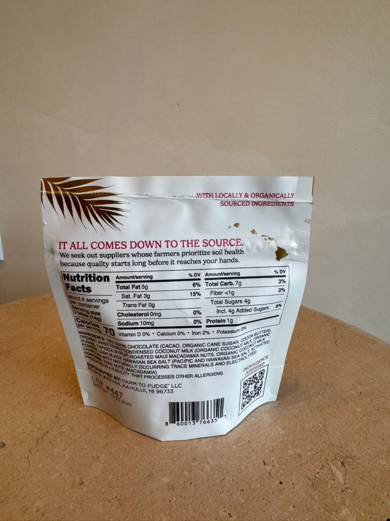 Fudge: Pouch with Mac Nuts