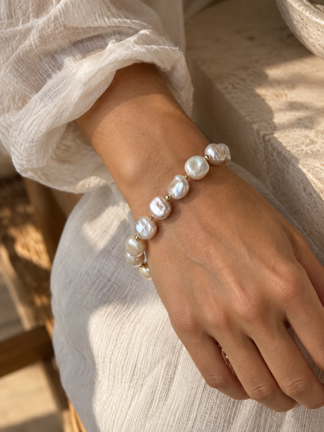 White pearl bracelet
