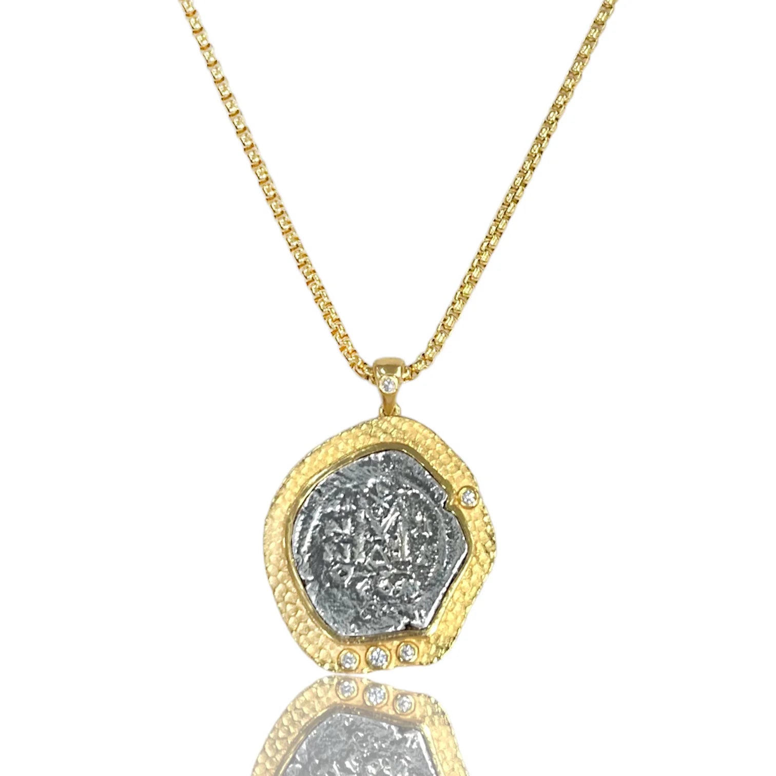 LONG GOLD MOLAT NECKLACE