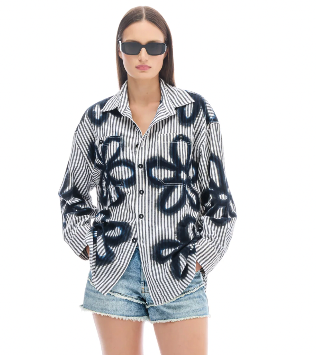 Tales Hand Spray Flower Shirt